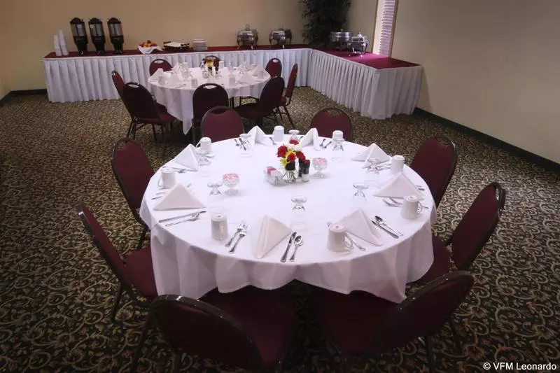 فندق Yellowstone Park Inn & Suites