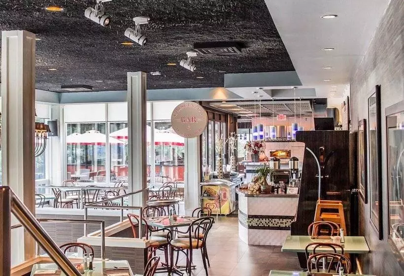 Resort The Woodlands