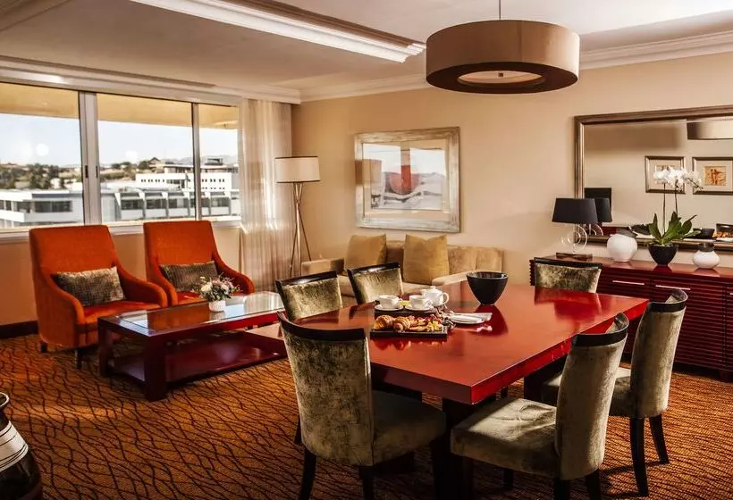 Avani Windhoek Hotel & Casino