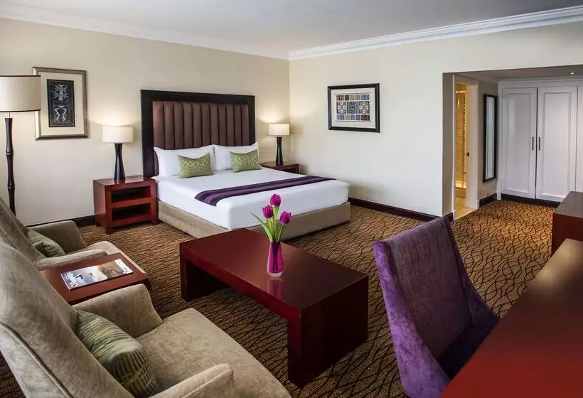 Avani Windhoek Hotel & Casino