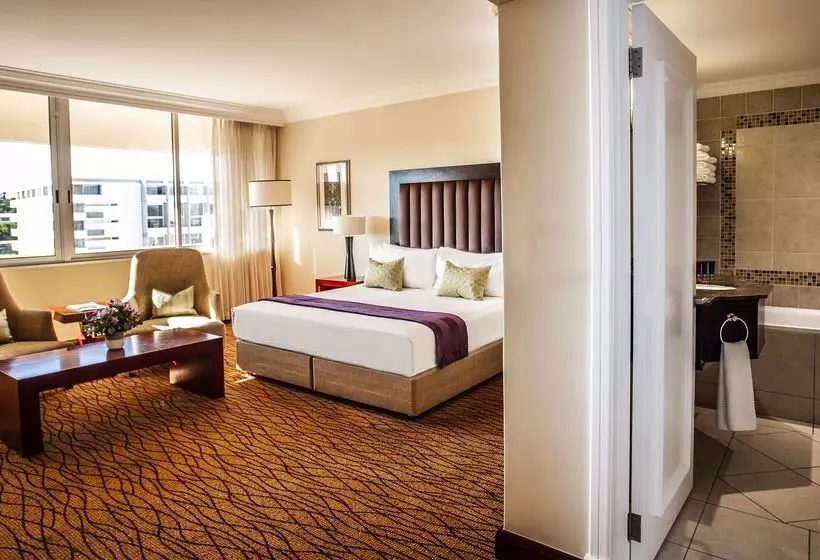 Avani Windhoek Hotel & Casino