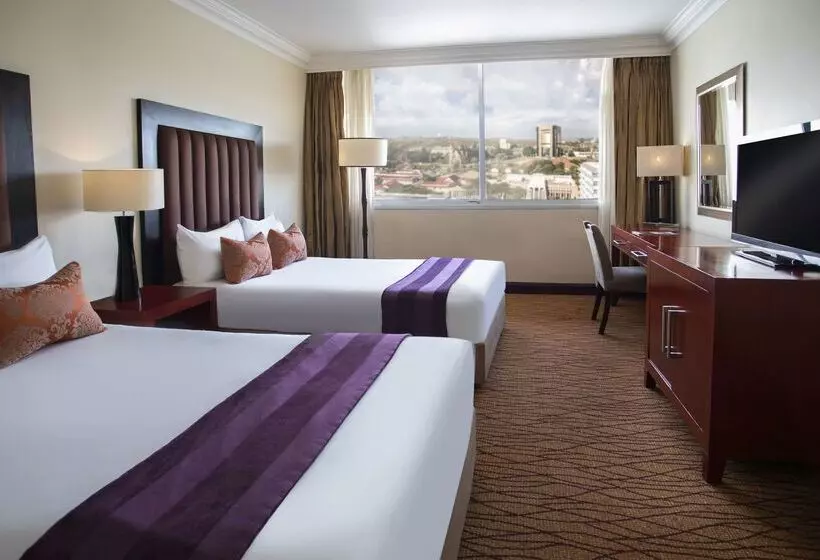 Avani Windhoek Hotel & Casino