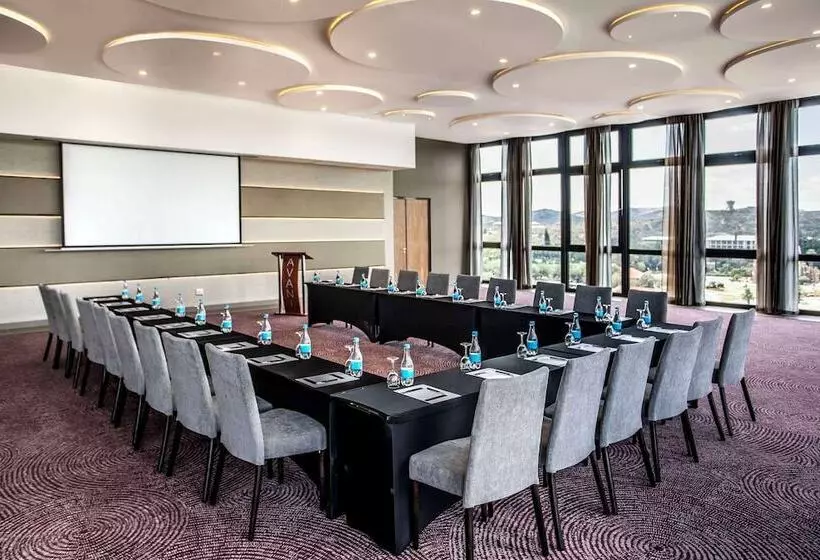 Avani Windhoek Hotel & Casino