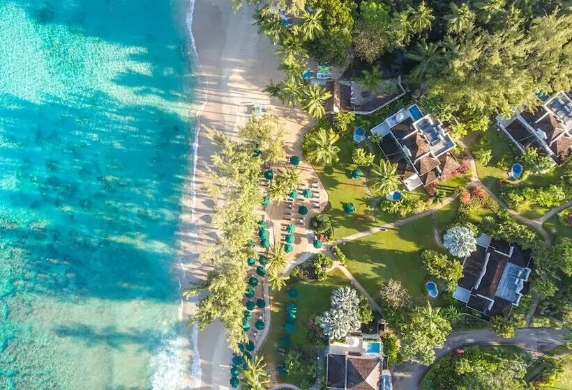 هتل Coral Reef Club