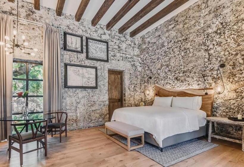 בית מלון כפרי Fiesta Americana Hacienda Galindo Resort & Spa