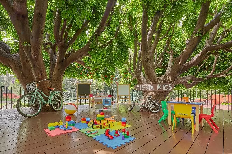 Otel Fiesta Americana Hacienda Galindo Resort & Spa