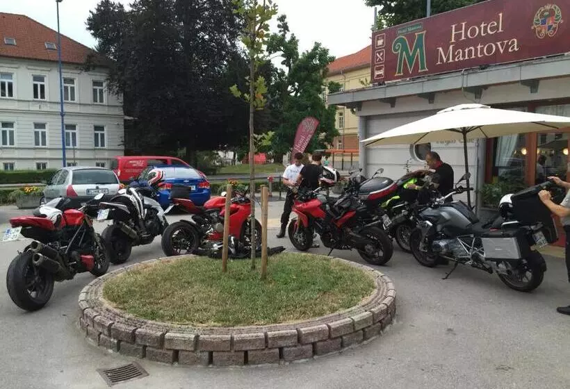 هتل Mantova