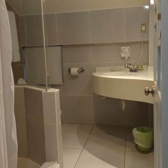 هتل Normandie Limited