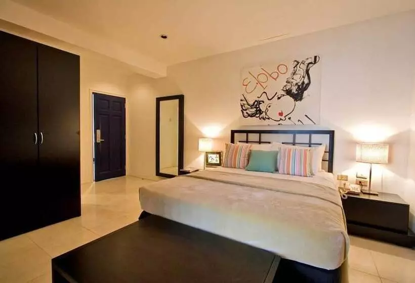 هتل Normandie Limited