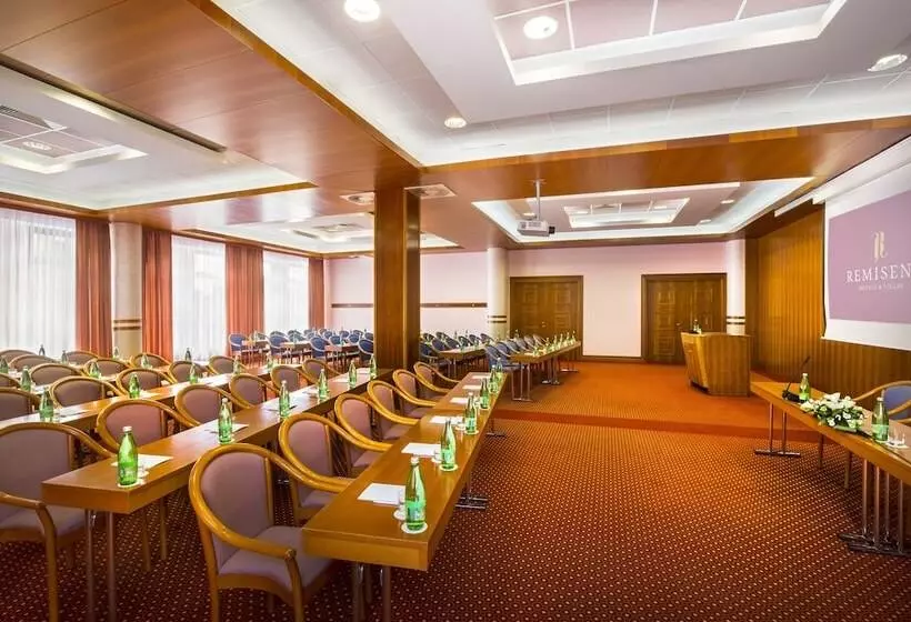 Remisens Hotel Lucija