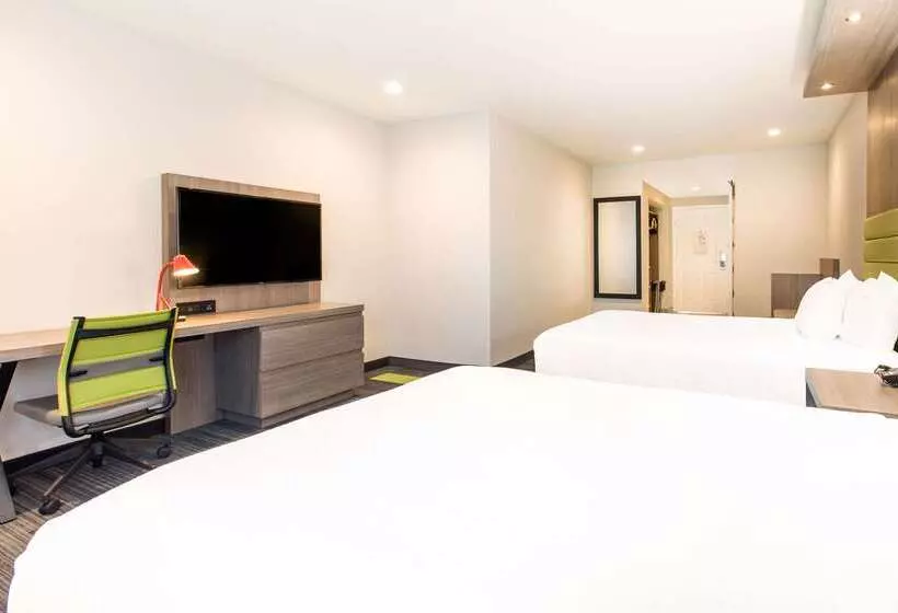 هتل Rodeway Inn Near Melrose Ave