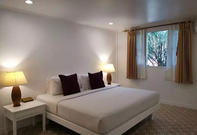 호텔 Sabai Resort Pattaya