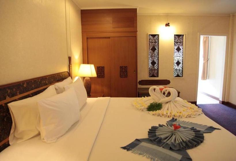 酒店 Sabai Resort Pattaya