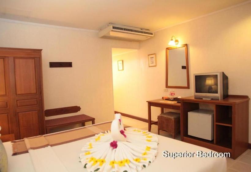 酒店 Sabai Resort Pattaya