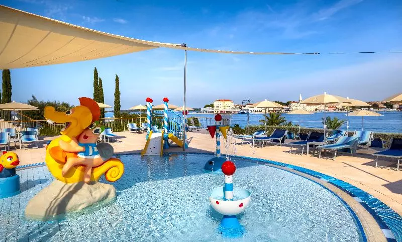 هتل Isabella Island Resort Valamar Collection