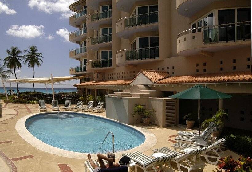 استراحتگاه Accra Beach Hotel & Spa