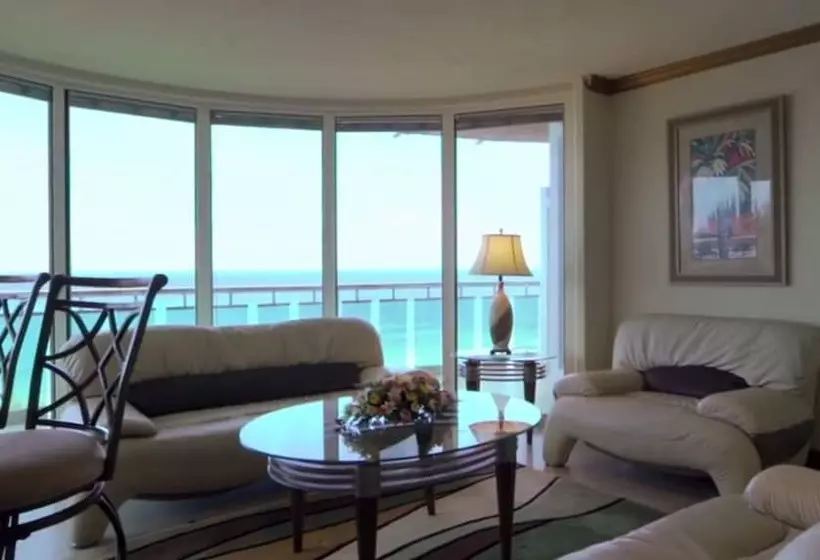 استراحتگاه Accra Beach Hotel & Spa