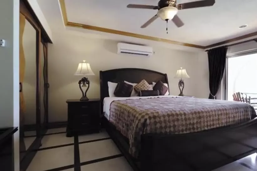 استراحتگاه Accra Beach Hotel & Spa