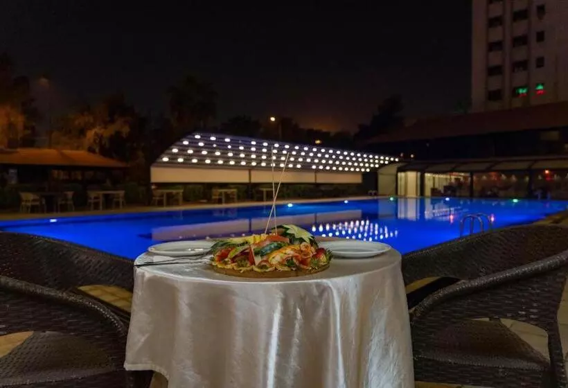 فندق بغداد Baghdad International