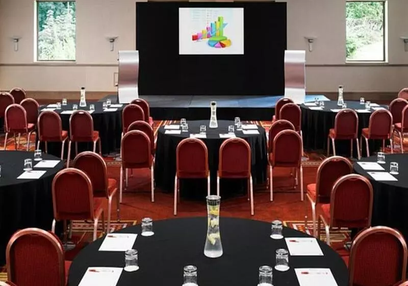 Delta Hotels By Marriott Swindon