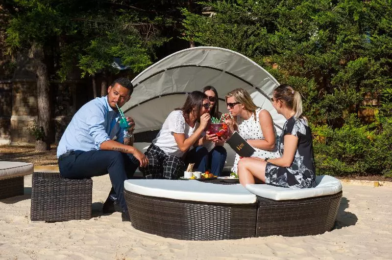 호텔 Doubletree By Hilton London Kensington