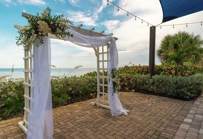 فندق Hilton Melbourne Beach Oceanfront