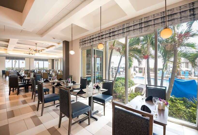 فندق Hilton Melbourne Beach Oceanfront
