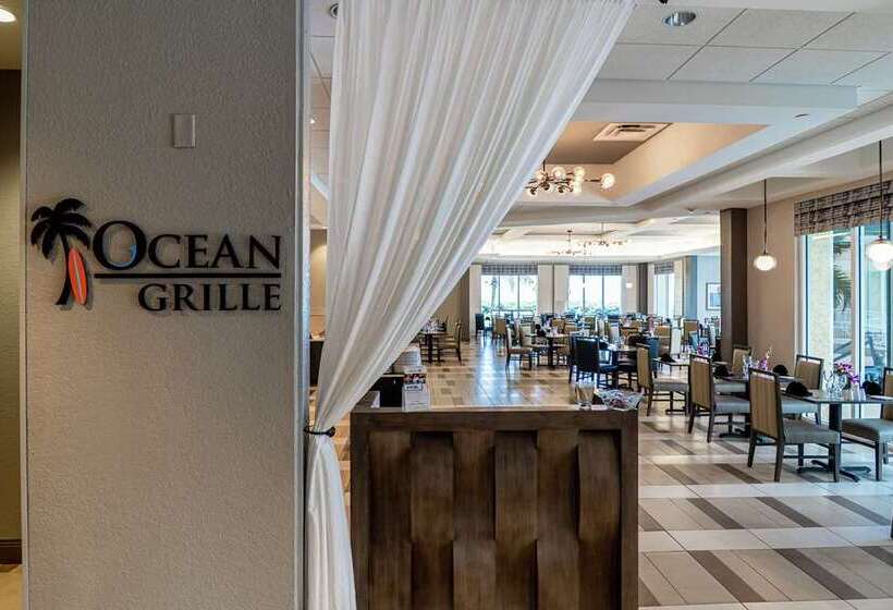 فندق Hilton Melbourne Beach Oceanfront