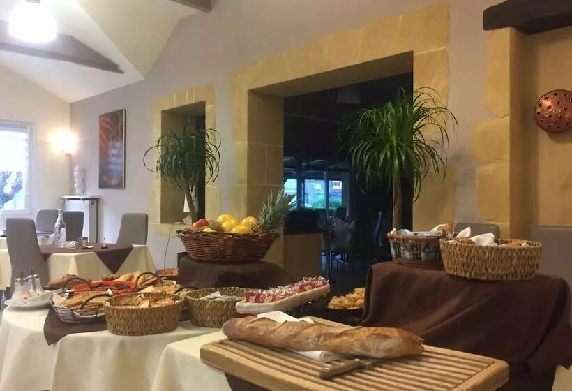 호텔 Hôtel Aster Restaurant Aux Arcades