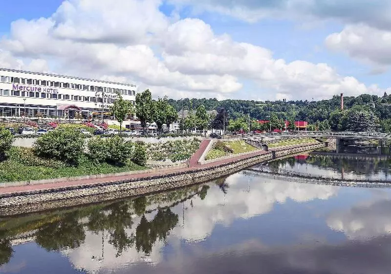 호텔 Hôtel Mercure Saintlô Centre