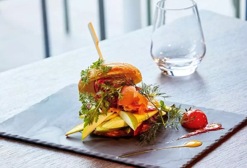 ホテル Ibis Styles Evry Lisses