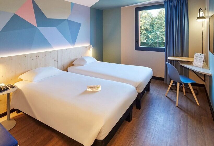 هتل Ibis Styles Evry Lisses