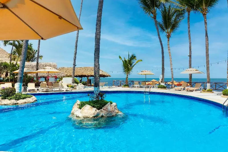 ホテル Las Palmas By The Sea All Inclusive