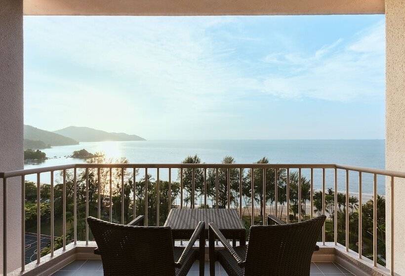 Bayview Beach Resort