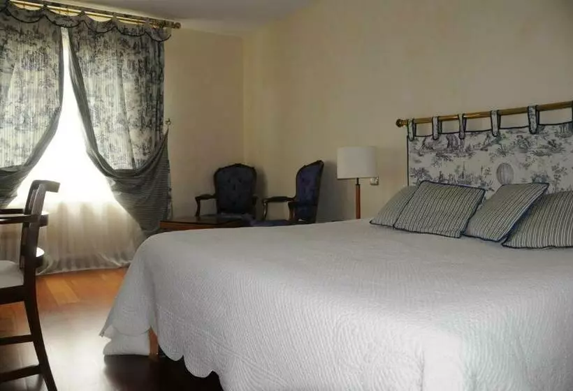 ホテル Auberge Bretonne