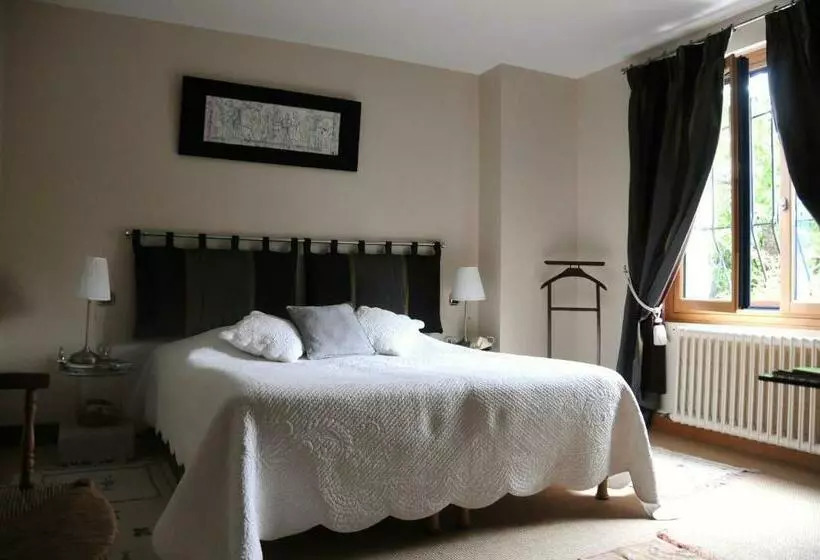 ホテル Auberge Bretonne