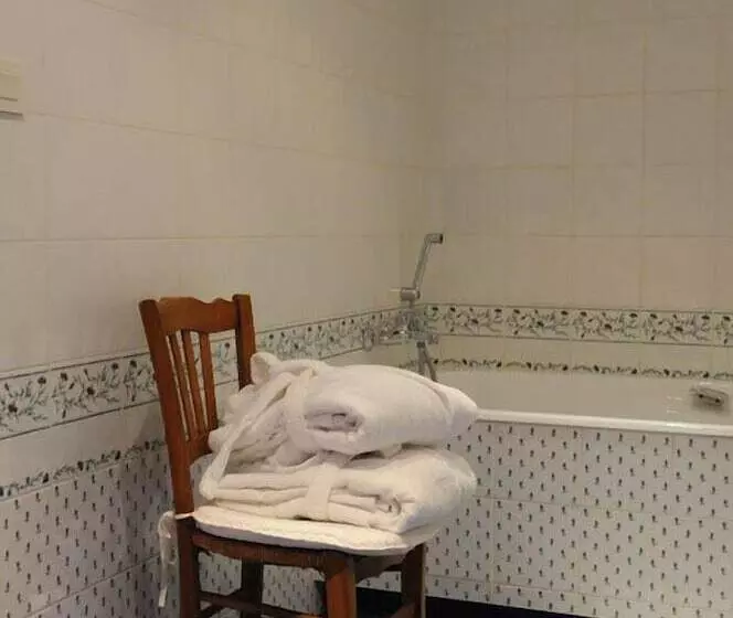 ホテル Auberge Bretonne