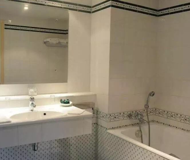 ホテル Auberge Bretonne