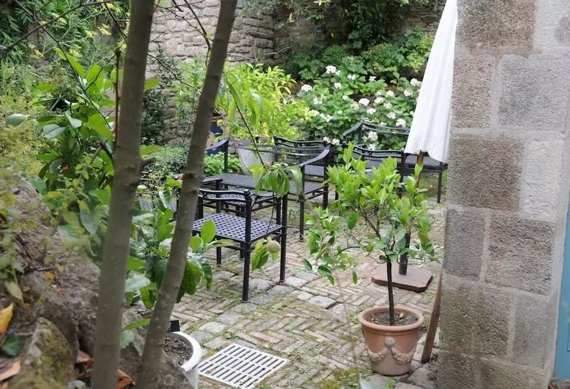 ホテル Auberge Bretonne