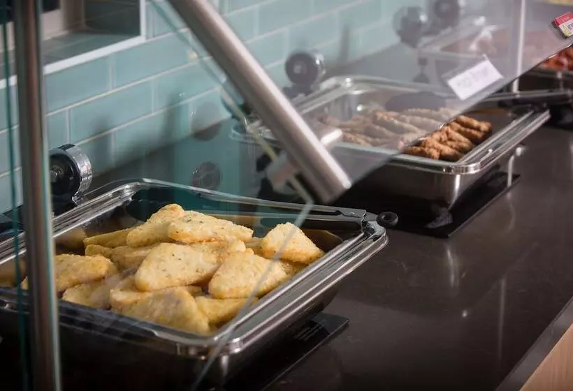 בית מלון כפרי Ocean Park Inn