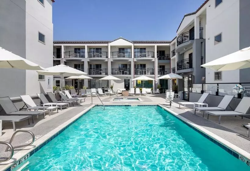 בית מלון כפרי Ocean Park Inn