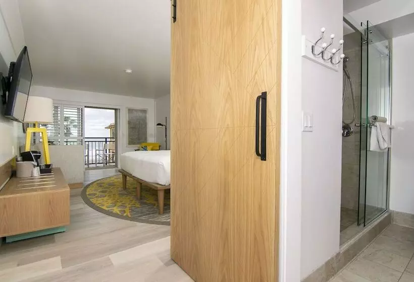 בית מלון כפרי Ocean Park Inn