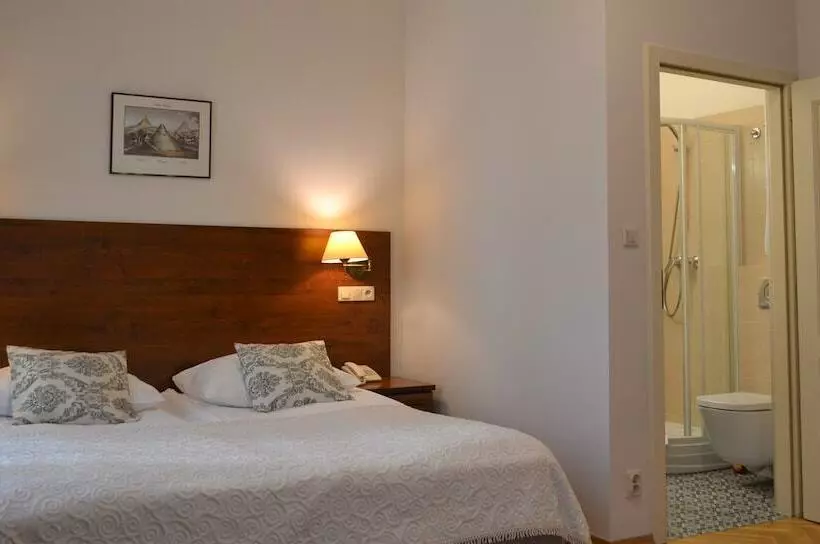 בית מלון כפרי Polonia