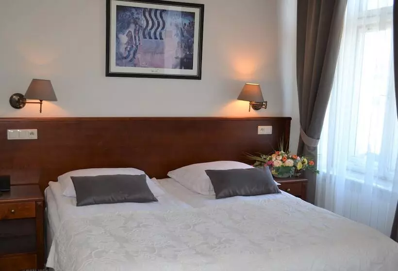 בית מלון כפרי Polonia