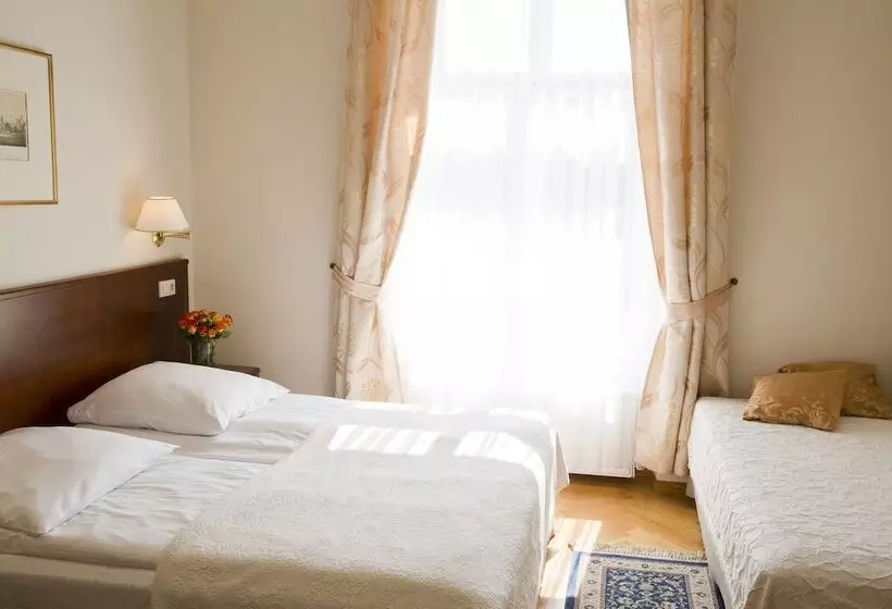 בית מלון כפרי Polonia