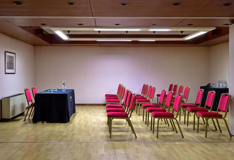 فندق Tivoli Coimbra