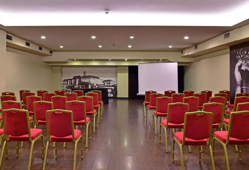 فندق Tivoli Coimbra