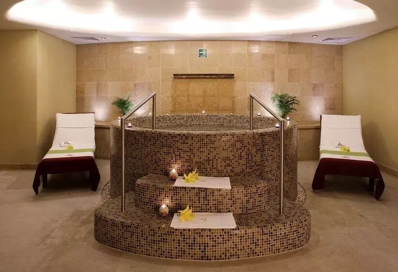 Resort Emporio Ixtapa   With Optional All Inclusive