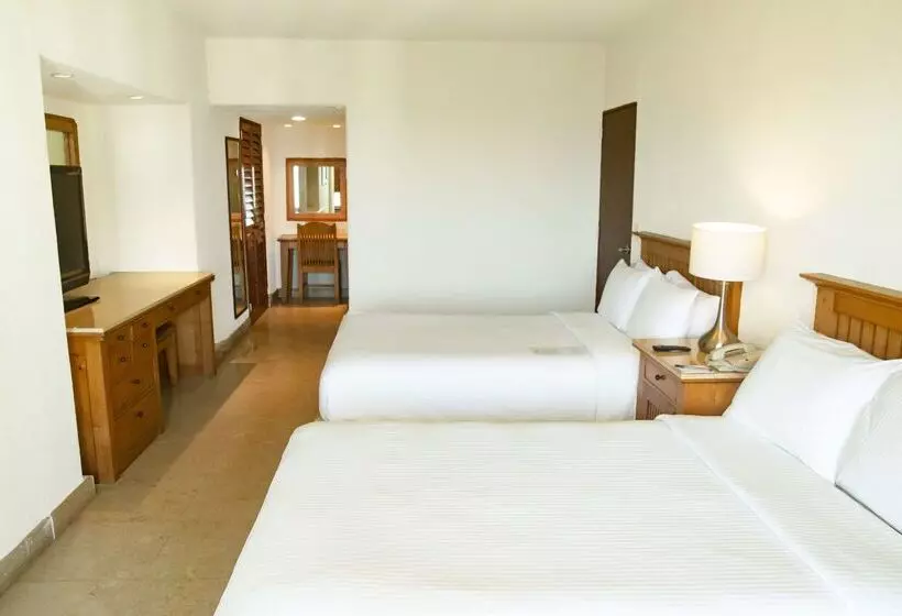 Resort Emporio Ixtapa   With Optional All Inclusive