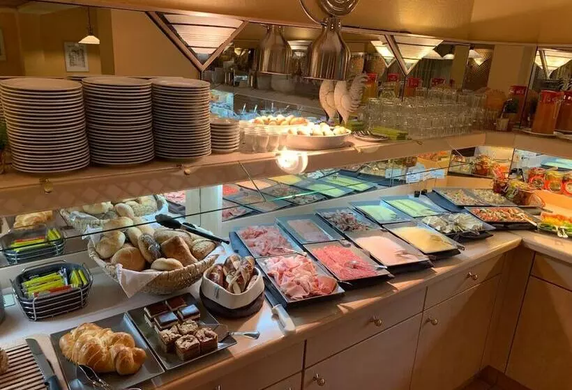 ホテル Garni Rebgarten